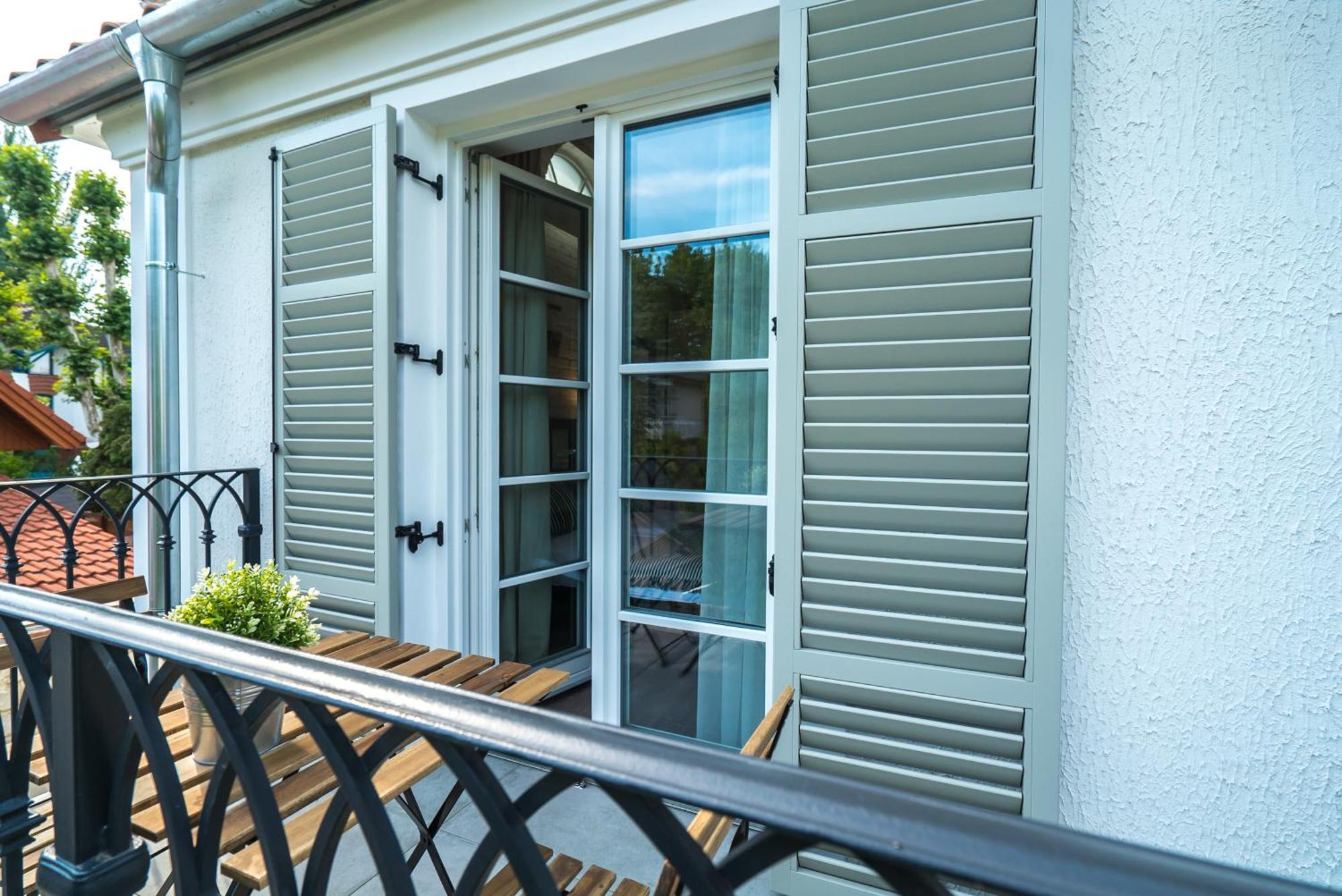 Secca Apartman Siofok Exterior photo